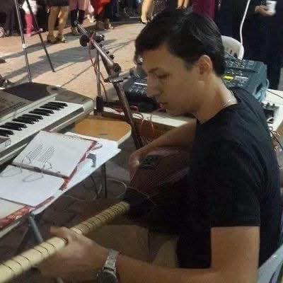 Caner Güngör - Müzisyen, Müzik Öğretmeni ve Yüksek Lisans Öğrencisi